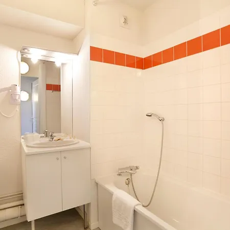 Appart hôtel Vacancéole - Les Demeures Champenoises 3*