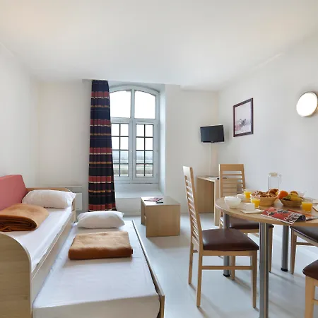 Vacanceole - Les Demeures Champenoises 3*