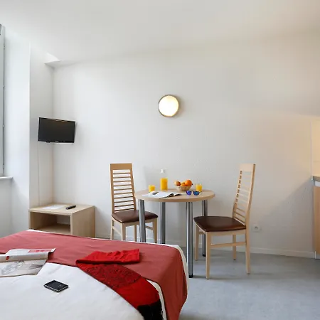 Vacanceole - Les Demeures Champenoises 3*