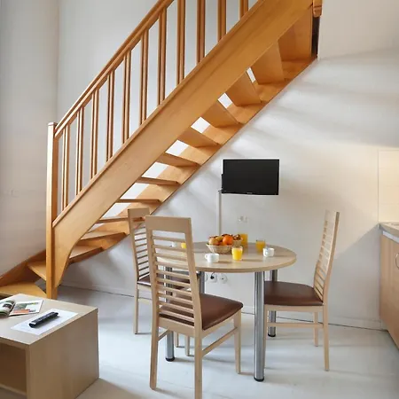 Appart hôtel Vacancéole - Les Demeures Champenoises Épernay